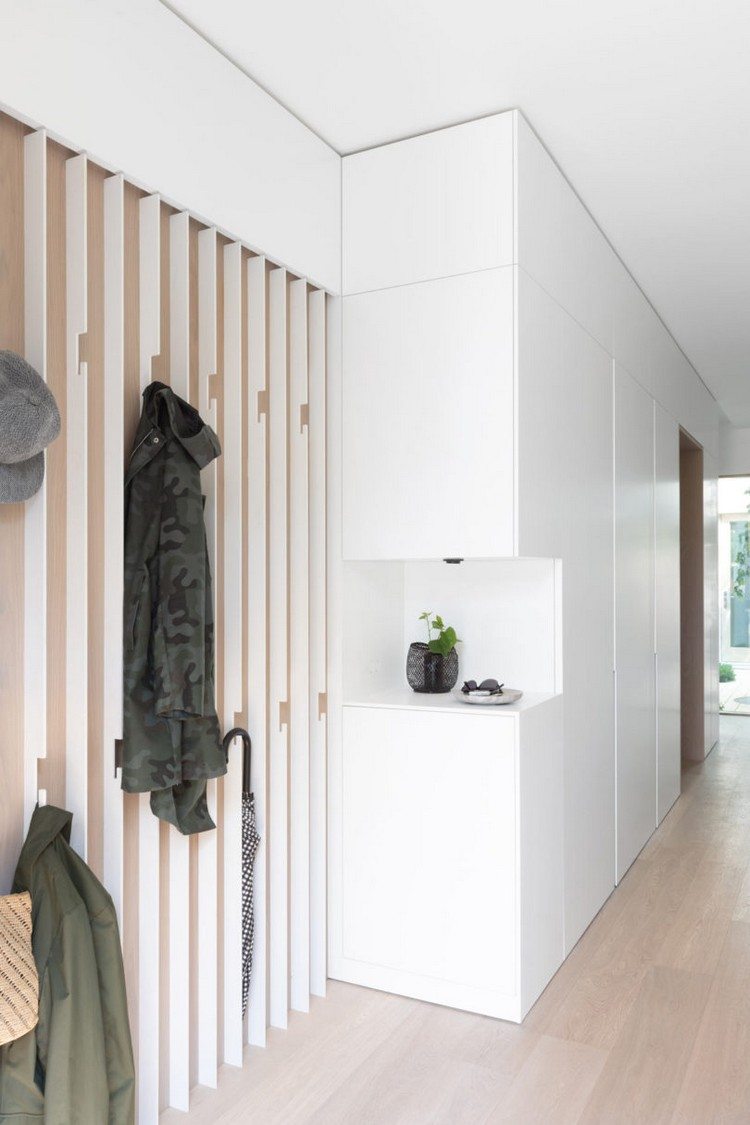 corredor design moderno madeira clara branca