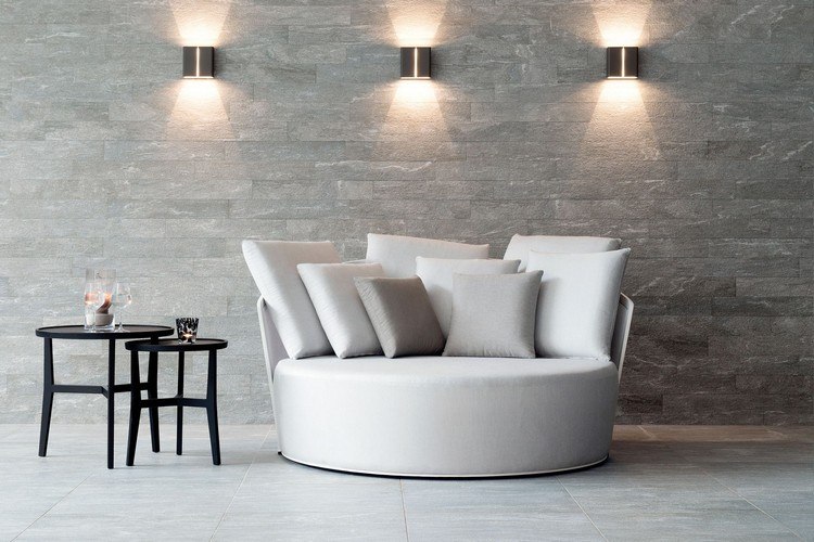 mobiliário de salão de alta qualidade sofá-cama redondo branco com mesinhas laterais pretas