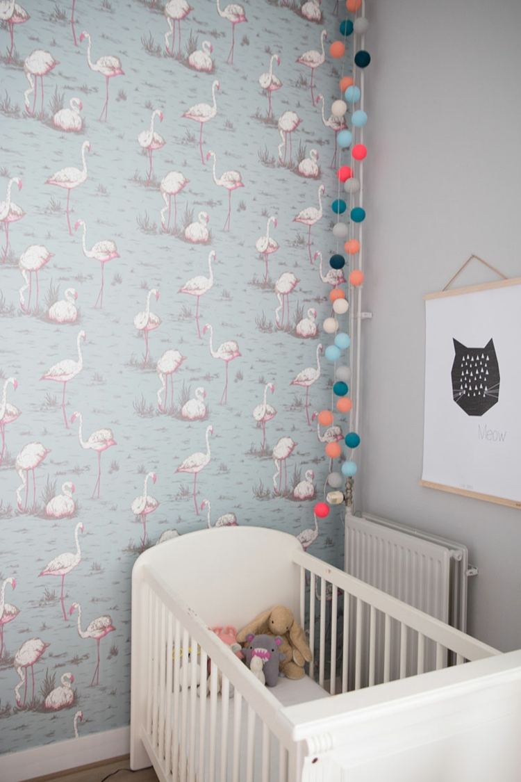 flamingo berçário decoração parede design papel de parede estampado cinza branco rosa cama de bebê