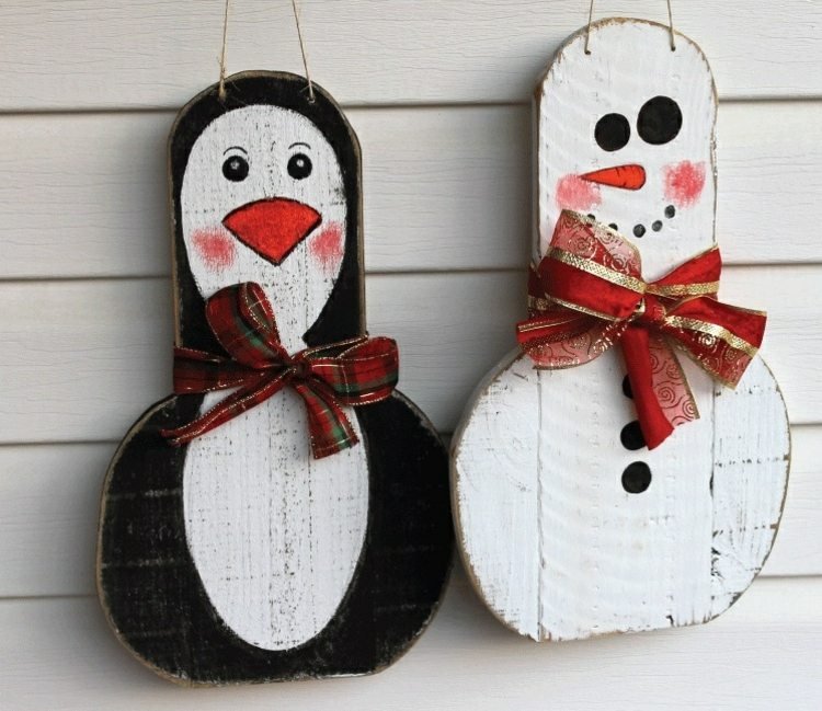 wood-tinker-christmas-funny-recycle-snowman-penguin-ribbon