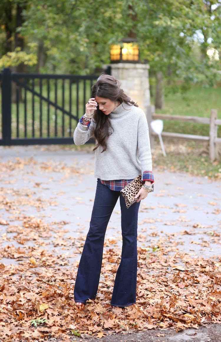mulheres-gola alta-roupas-de-outono-cinza-camisa-jeans largo