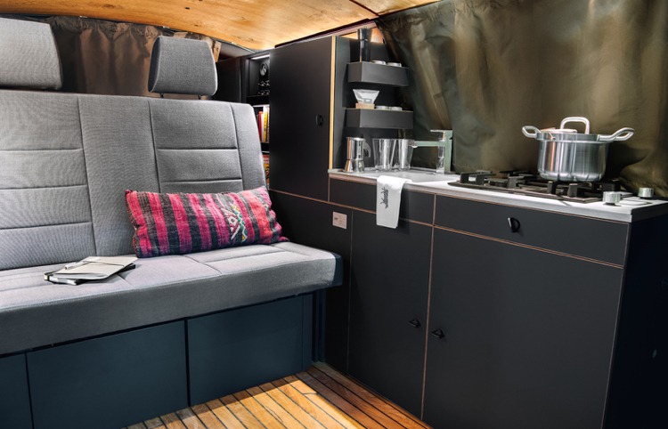 vw-bus-camper-special-equipment-seat-kitchen-ship floor
