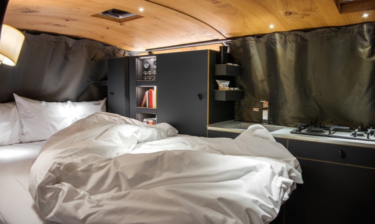 vw-bus-campista-equipamento especial-dormitório-roupa de cama-quitinete