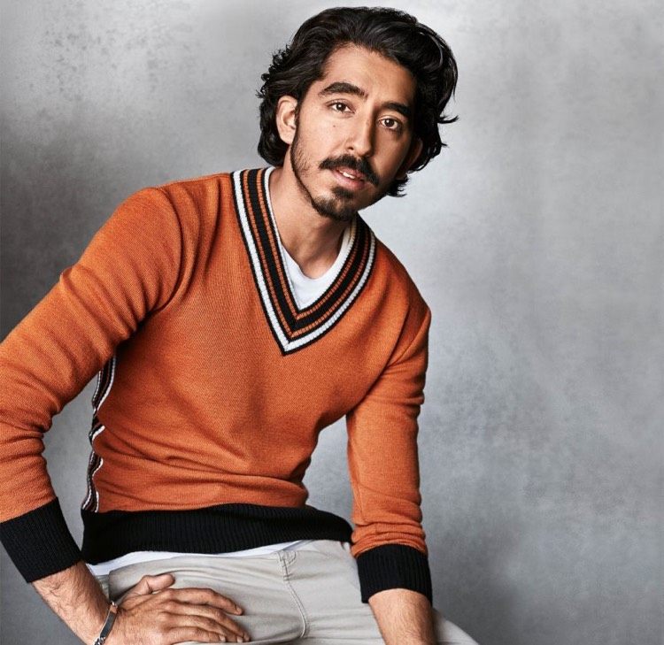 penteados masculinos-médio-longo-bro-flow-dev-patel