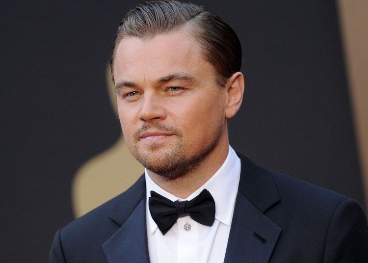 penteados masculinos-barba-cavanhaque-henriquatre-lado separando-elegante-look-leonardo-dicaprio