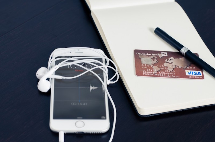Compre app de cartão de crédito de compras online de moda para smartphone