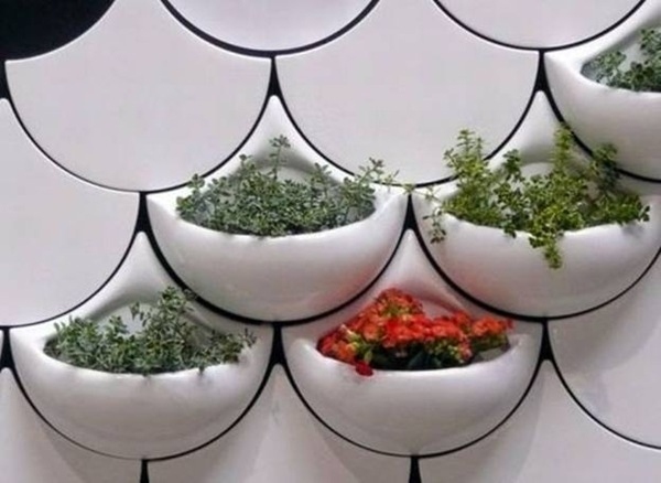 vasos de flores modernos com interior adequado, economia de espaço interessante
