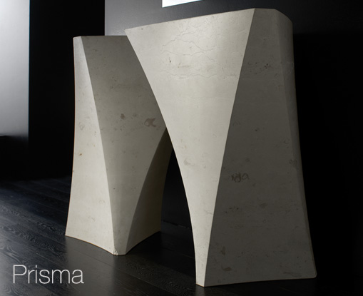 lavatório prisma design de pedra independente com formato escultural