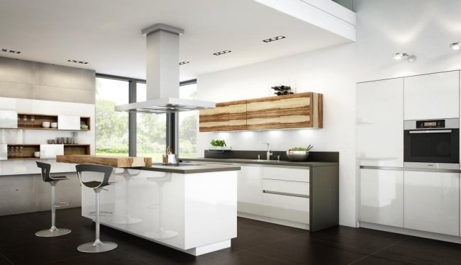 Cozinhas de alto brilho em unidades de parede de madeira zebra branca, exaustor