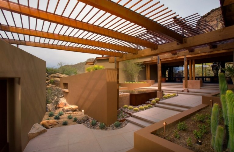jardim-deserto-mediterrâneo-pérgola-moderno