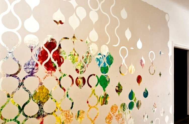 Papel de parede moderno com decoração de padrão bege colorido