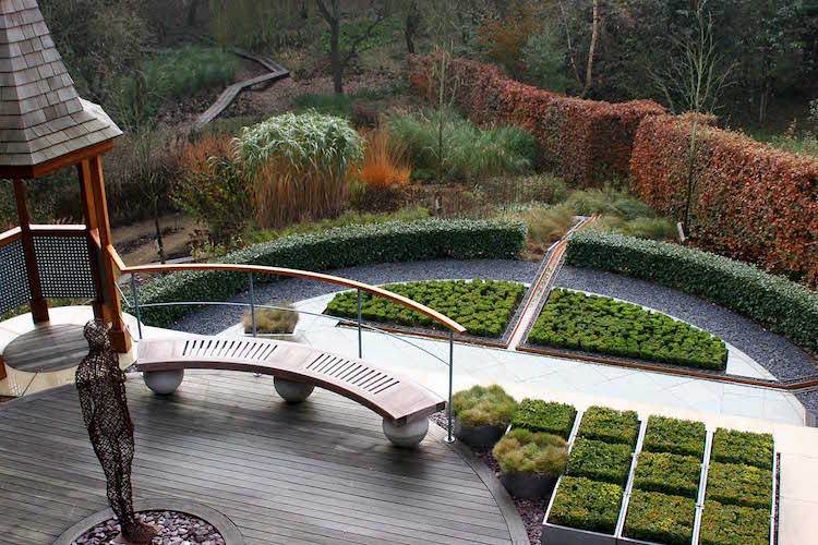 moderno-terraço-ideias-formal-jardim-oval-deck de madeira