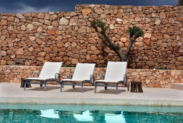 Espreguiçadeiras Villa Ibiza-Desfrute à beira da piscina