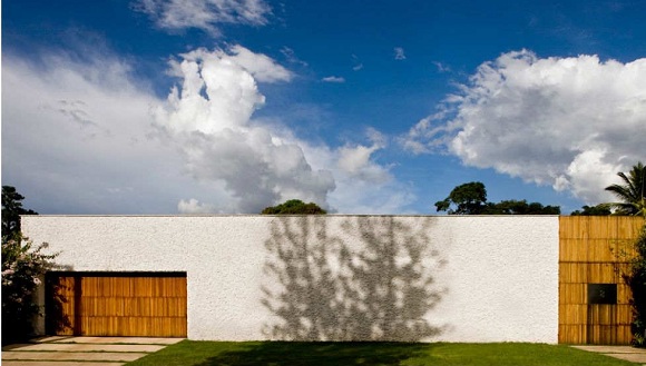 fachada branca elegante