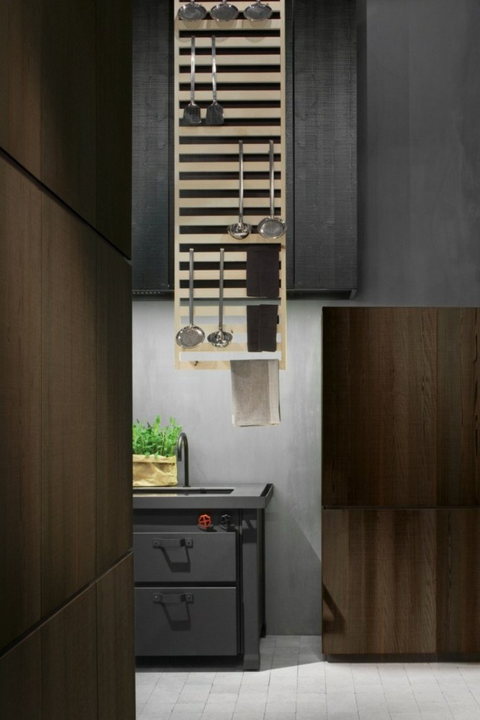 Piso-concreto-gabinete-ótica-madeira-industrial