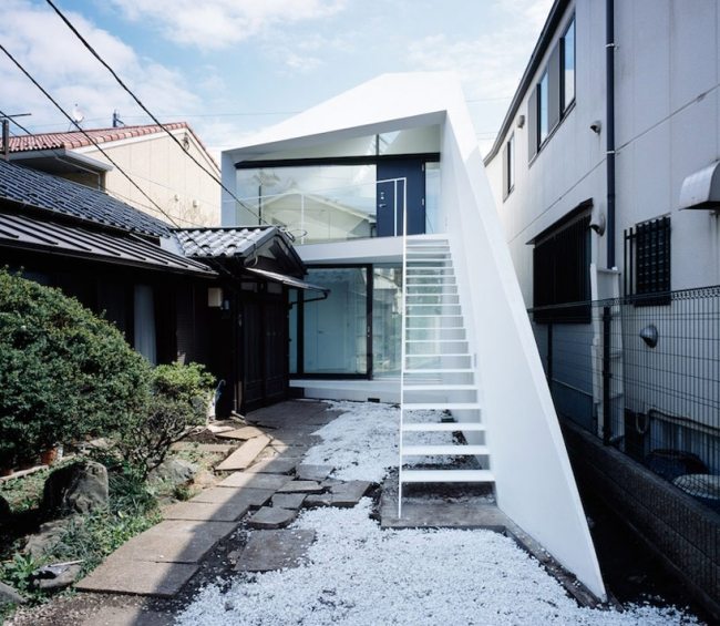 arrow prédio de apartamentos apollo architects tokyo escadas exteriores