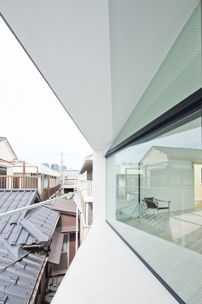 edifício residencial tóquio, parede de vidro, apollo architects