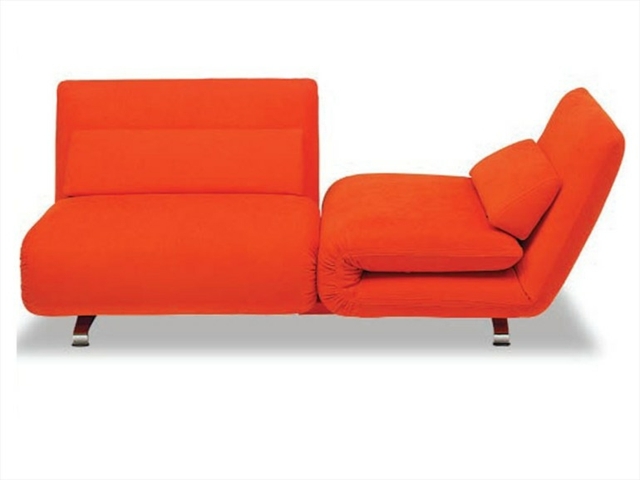 Encostos ajustáveis ​​em laranja com design de sofá