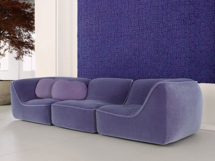sofá-modular-design-design-poltrona-módulos-roxo-almofadas-simples