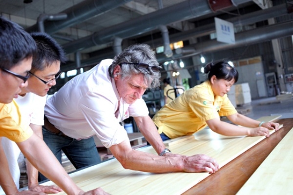 Fabricação de material de bambu, material de madeira otimizado, empresa Moso, Holanda