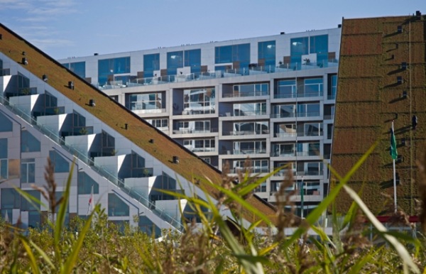Telhados verdes fazendas urbanas ecologicamente corretas - desenvolvimento sustentável - arquitetura - BIG 8House