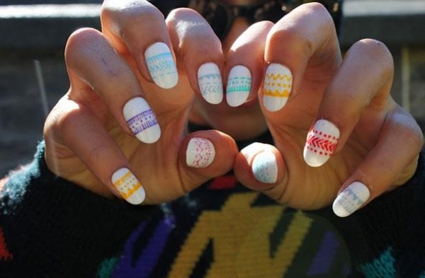easter-eggs-nail-polish-design-with-crazy-patterns