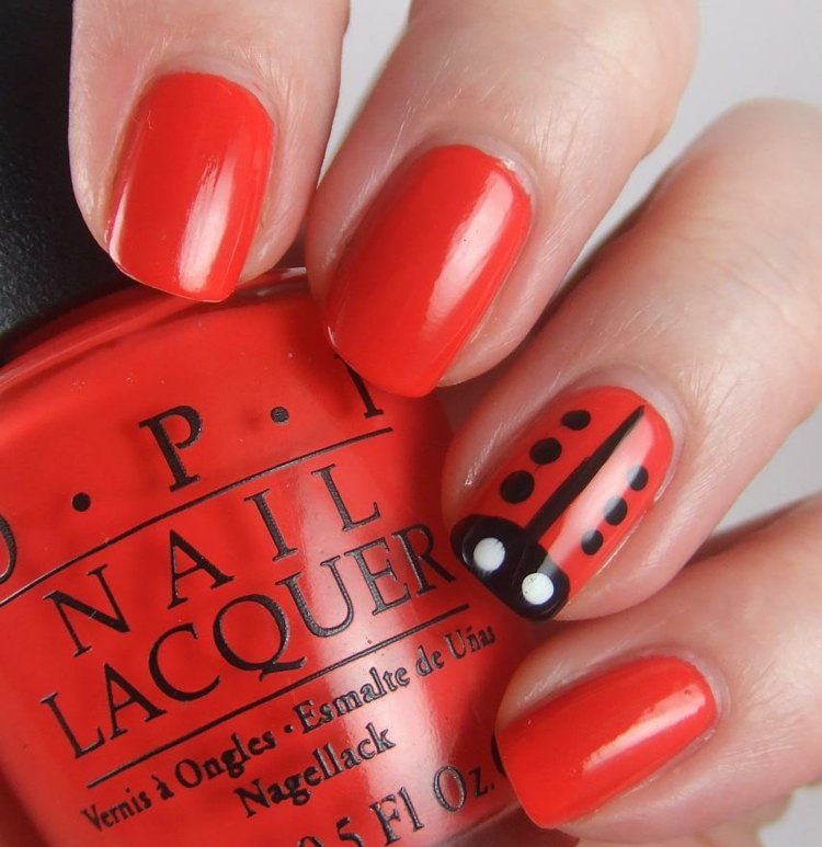 Nail Design galeria de fotos spring-ladybug-insects-red-color