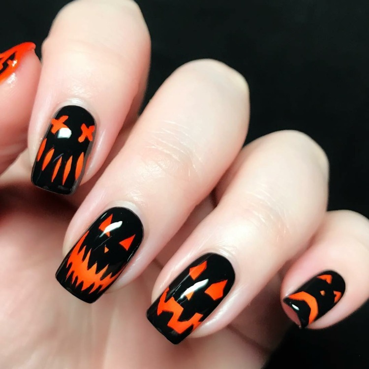 nail-design-picture-gallery-halloween-pumpkin-careta-assustador-preto-laranja