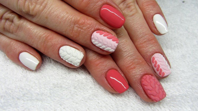 Nail-design-Winter-Colors-3d-pattern-mate-look-decoration