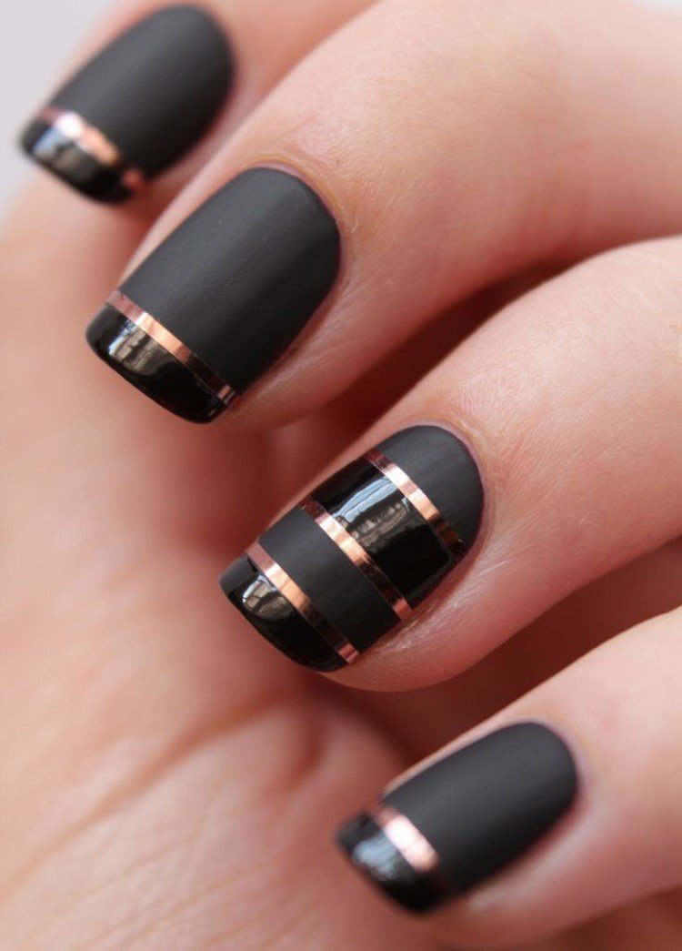 nail-design-black-matt-gloss-listras-cobre-glamour-style