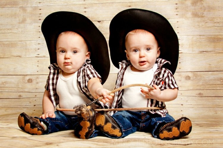 Nomes de gêmeos meninos-bebês-camisetas-jeans-sapatos-corda-chapéu de cowboy