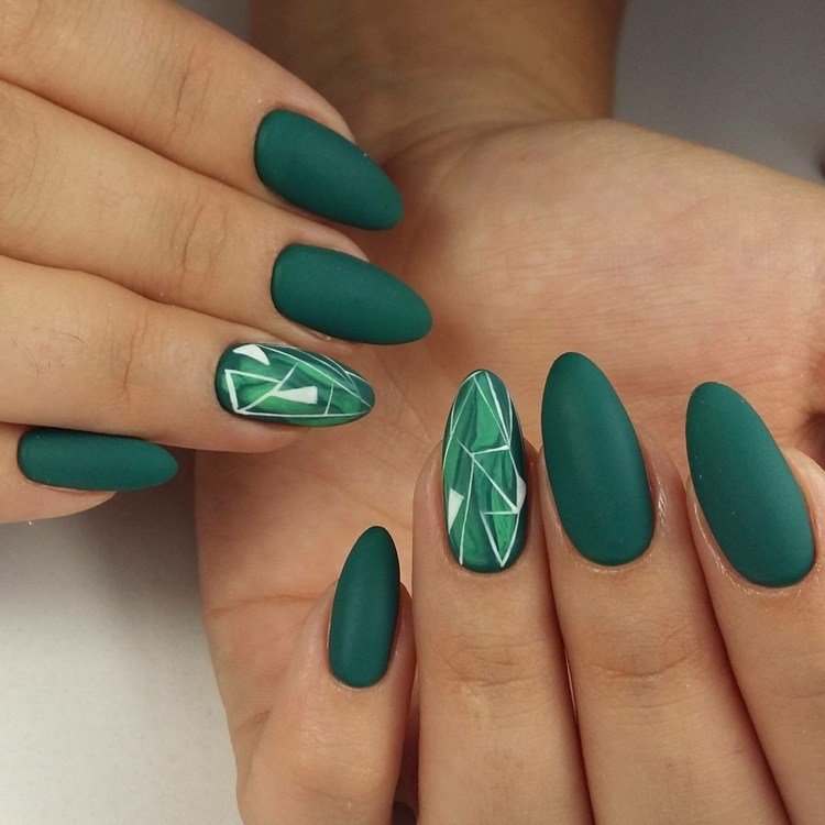 Unhas em formato de amêndoa verde escuro fosco esmalte idéias de design de unhas com as tendências da moda em acrílico