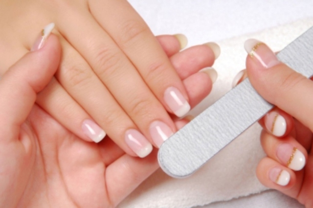 manicure-como-fazer-estilo francês