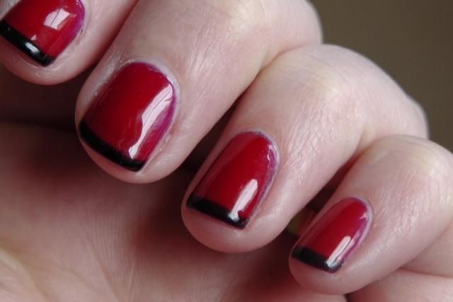 preto-ganso-vermelho-manicure-francês