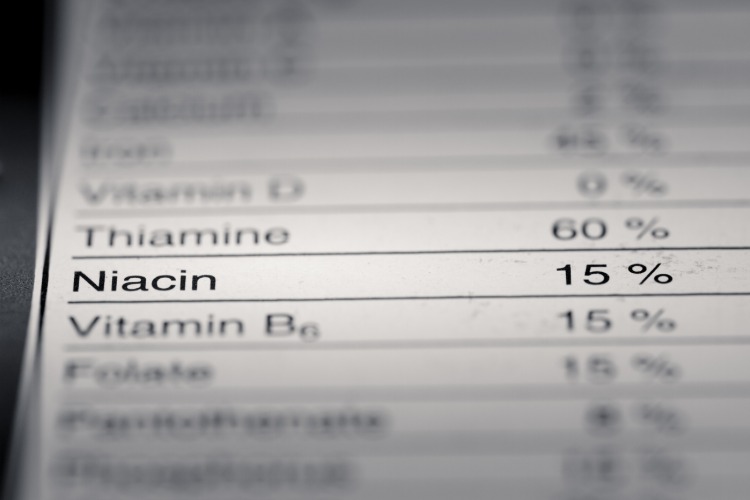 niacina como suplemento alimentar contra níveis elevados de colesterol LDL