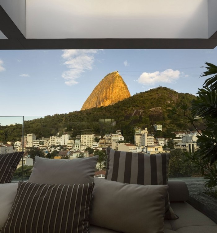Vistas-espetaculares-do-Rio-de-Janeiro-de-todos-os-quartos-Urca-apartamento-cobertura