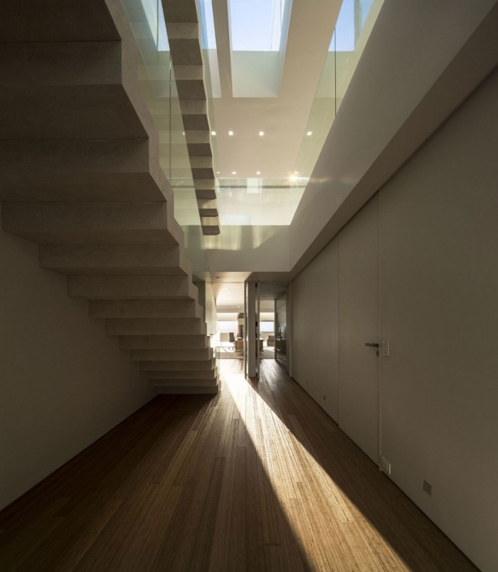 Urca-triplex-apartment-rio-open-space-design-interior-design