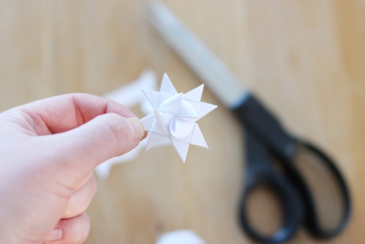 origami-natal-estrela-dobramento-instruções-froebelstern-ready-diy-paper-tinkering