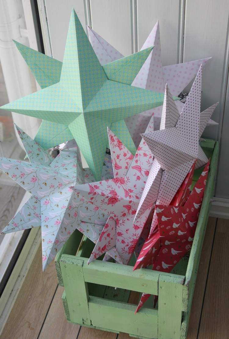 origami-natal-estrela-dobramento-instruções-grande-natal-decoração-papelão-3d-efeito