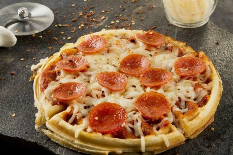 Receitas de waffles - pizza com massa pronta ou caseira