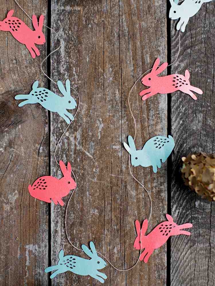 Decoração de Páscoa-mexer-papel-coelho-da-páscoa-azul-rosa-guirlanda