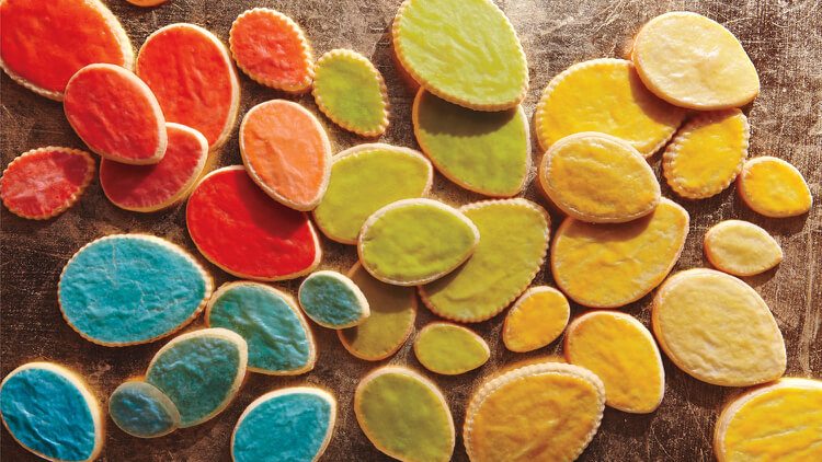 Presentes caseiros da cozinha Asse biscoitos com geléia