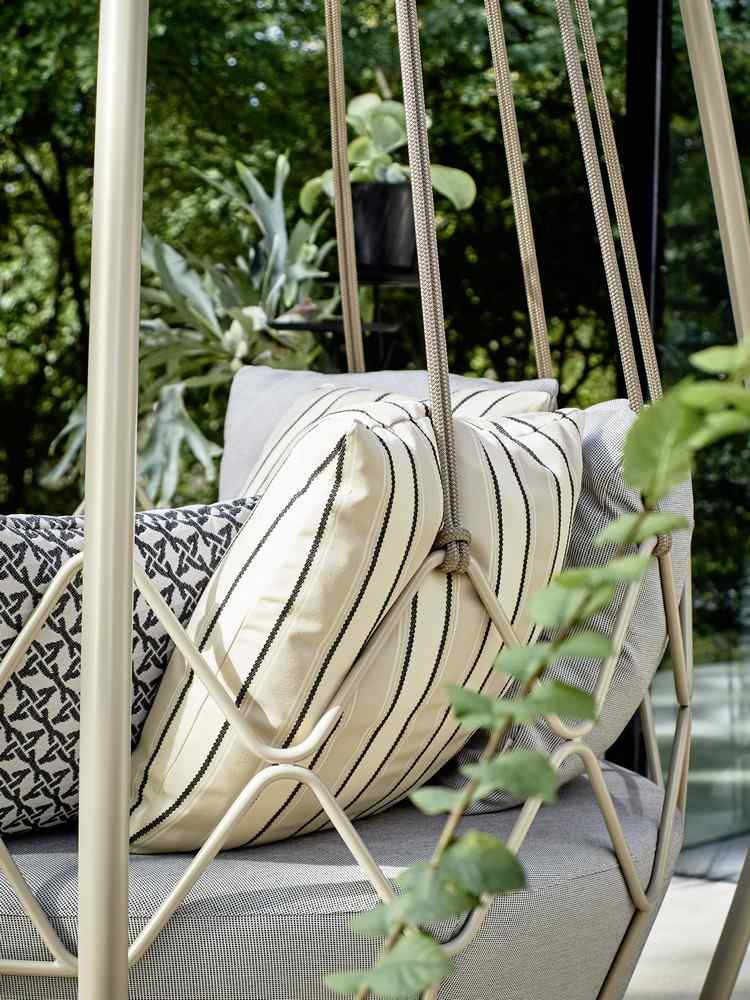outdoor-jardim-móveis-sofá-bege-estrutura de aço-sofá-almofada-cordas
