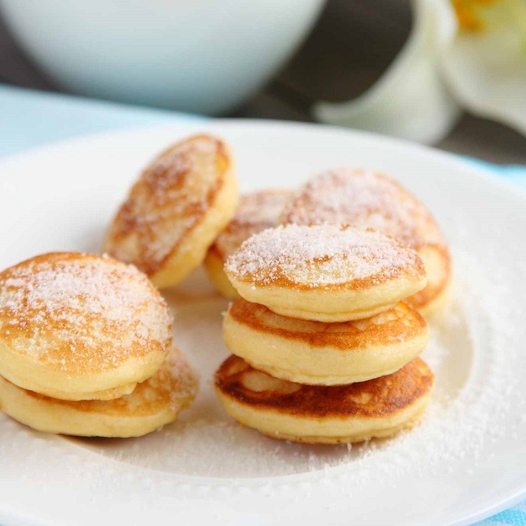 Ideias para o café da manhã com receita de mini panqueca com alto teor de proteínas saudáveis