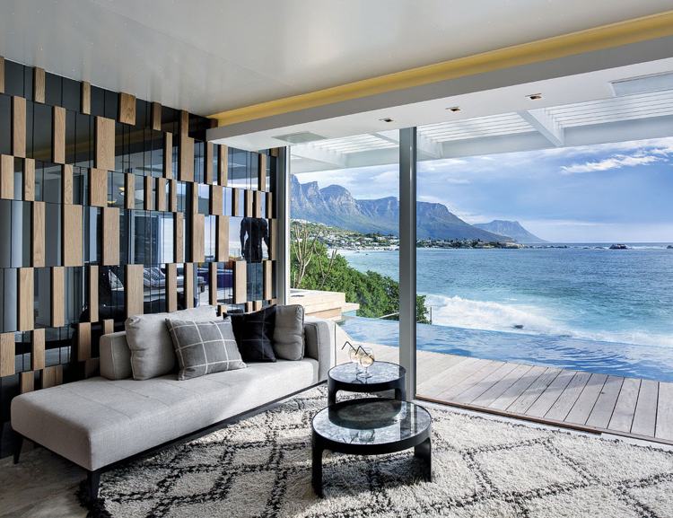 Janela panorâmica para o destaque -ocean-outlook-terrace-inifnity-pool
