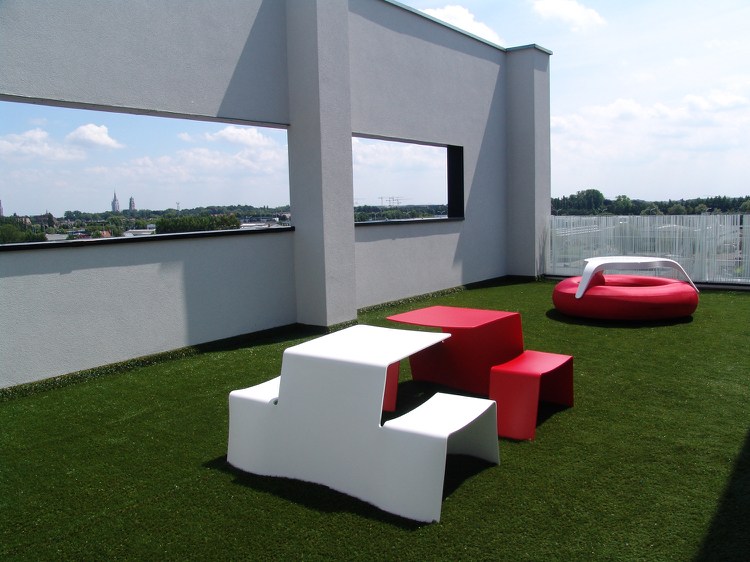 Mesa de piquenique -design-outdoor-furniture-funcional-prático-banco