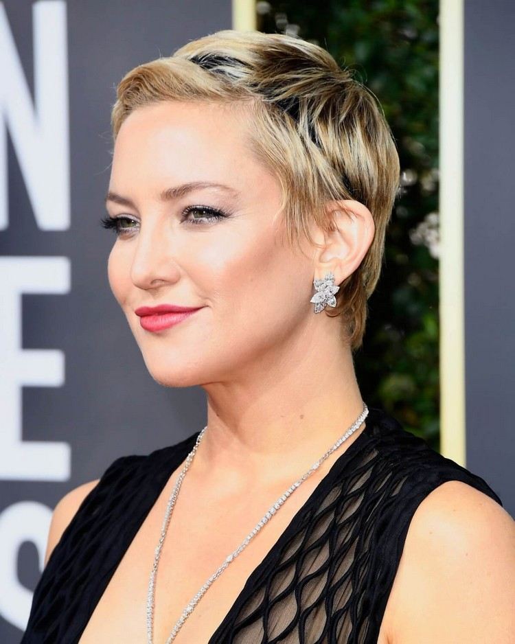 Kate Hudson Penteados Pixie Cut 2021 Tendências de Cabelo Curto