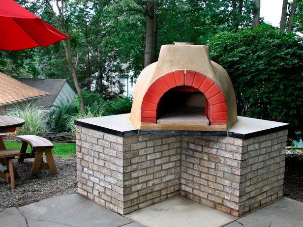 forno de pizza-construa-você-mesmo-cozinha ao ar livre com forno de cúpula