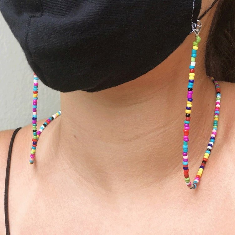 Faça correntes de máscaras coloridas para um bom humor, mesmo no inverno sombrio