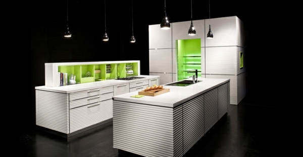 iluminação minimalista-branca-cozinha-verde-LED